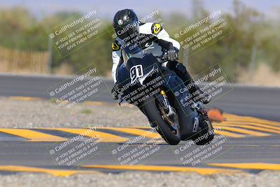 media/Oct-03-2022-Moto Forza (Mon) [[5f077a3730]]/Advanced Group/Session 3 (Turn 3)/